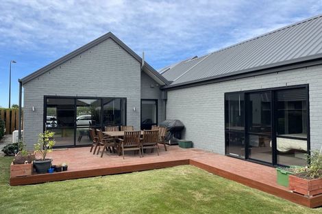 Photo of property in 24 Hartford Crescent, Rolleston, 7615