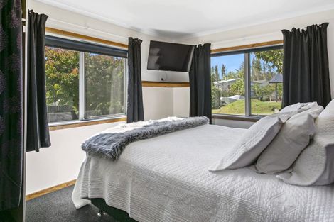 Photo of property in 2 Parati Place, Motuoapa, Turangi, 3382