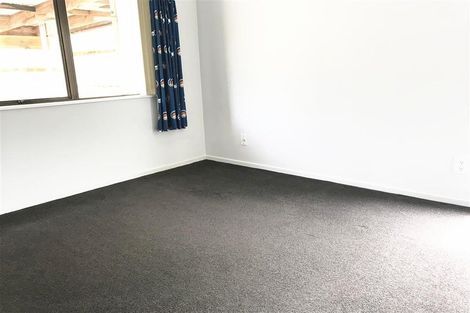 Photo of property in 953 East Coast Road, Torbay, Auckland, 0630