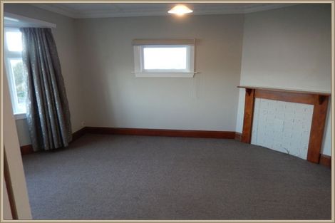 Photo of property in 20 Queens Drive, Kilbirnie, Wellington, 6022