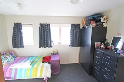 Photo of property in 9 Ethel Mcmillan Place, North Dunedin, Dunedin, 9016
