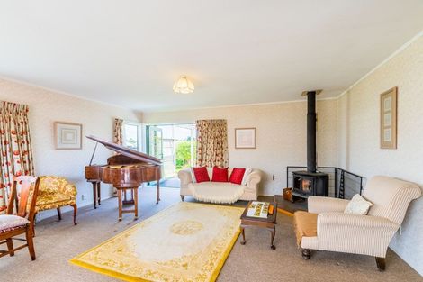 Photo of property in 7 Tobys Way, Waikanae Beach, Waikanae, 5036