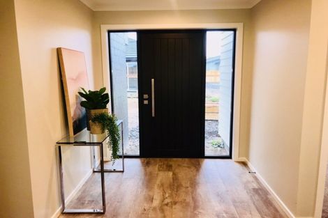 Photo of property in 115 Johnstone Drive, Fitzherbert, Palmerston North, 4410