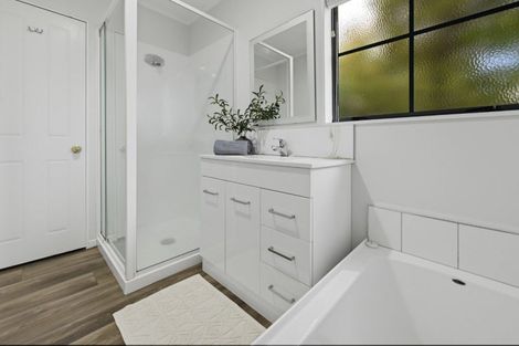 Photo of property in 170 Darraghs Road, Brookfield, Tauranga, 3110