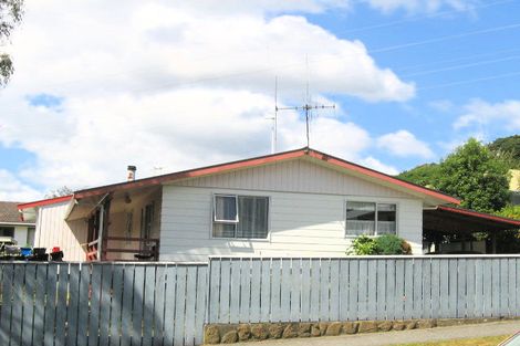 Photo of property in 1/5 Garnet Grove, Birchville, Upper Hutt, 5018
