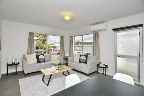 Photo of property in 2/10 Lane Street, Woolston, Christchurch, 8023