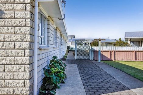 Photo of property in 65 Murray Avenue, Hawera, 4610