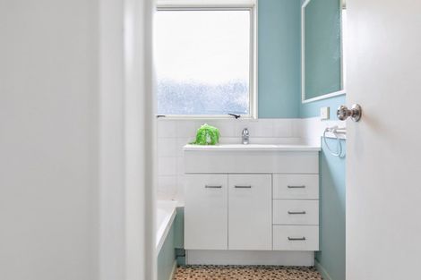 Photo of property in 4a Belray Place, Papamoa Beach, Papamoa, 3118