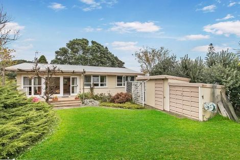 Photo of property in 60 Hogans Road, Glenfield, Auckland, 0629