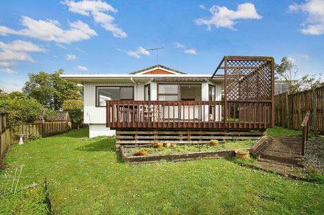 Photo of property in 2/163 Hobsonville Road, West Harbour, Auckland, 0618