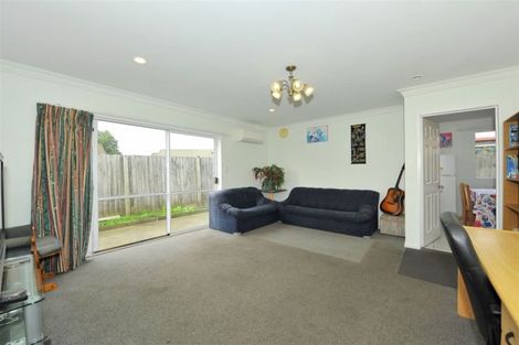 Photo of property in 2/16 Tika Street, Riccarton, Christchurch, 8041