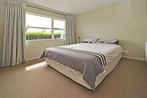 Photo of property in 27 Pickaberry Avenue, Karaka, Papakura, 2113