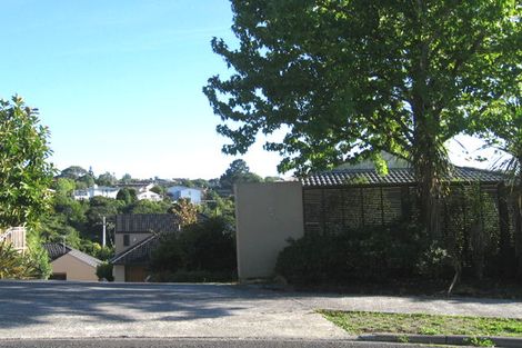 Photo of property in 5 Tipene Place, Meadowbank, Auckland, 1072