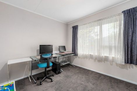 Photo of property in 7 Denver Place, Milson, Palmerston North, 4414