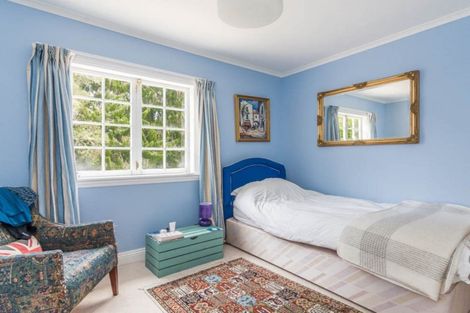 Photo of property in 467 Scenic Drive, Waiatarua, Auckland, 0612