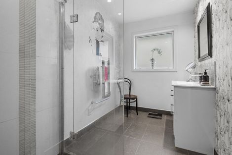 Photo of property in 1/15 Tudor Avenue, Ilam, Christchurch, 8041