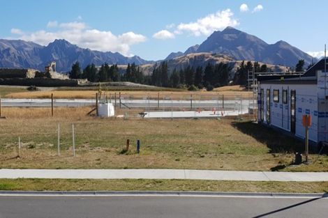 Photo of property in 40 Obelisk Street, Wanaka, 9305