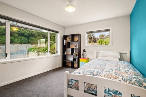 Photo of property in 9 Tomkins Street, Green Island, Dunedin, 9018
