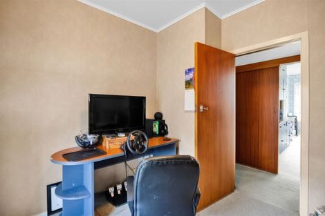 Photo of property in 2 Climie Crescent, Hawera, 4610