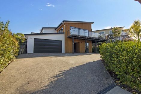 Photo of property in 17 Cederman Drive, Kaiteriteri, Motueka, 7197