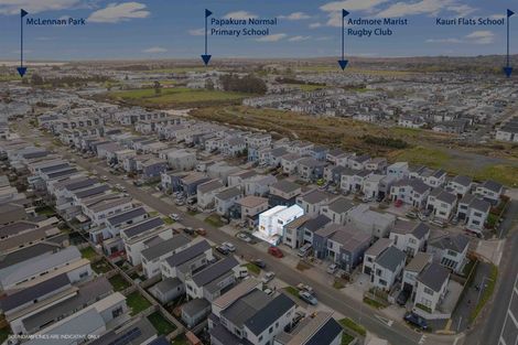 Photo of property in 102 Bellbird Street, Papakura, 2110