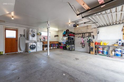 Photo of property in 15 Chilton Drive, Mairehau, Christchurch, 8052