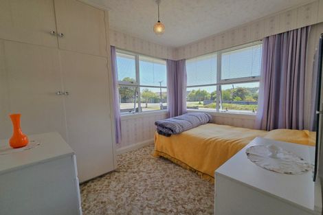 Photo of property in 44 Aylmer Street, Ross, 7812