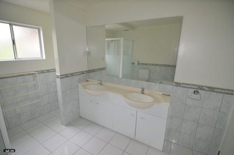 Photo of property in 9 John Gill Road, Cockle Bay, Auckland, 2014