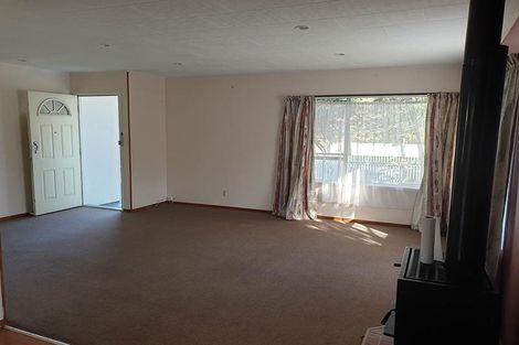 Photo of property in 21 Glennandrew Drive, Half Moon Bay, Auckland, 2012