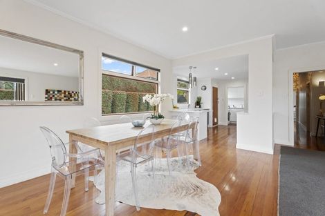 Photo of property in 10 Kingsway, Three Kings, Auckland, 1024