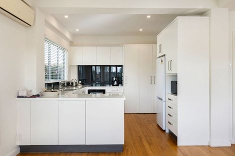 Photo of property in 12b Little London Lane, Hamilton Central, Hamilton, 3204