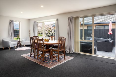 Photo of property in 92 Milns Road, Halswell, Christchurch, 8025