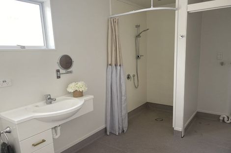 Photo of property in 96b Rimu Road, Raumati Beach, Paraparaumu, 5032