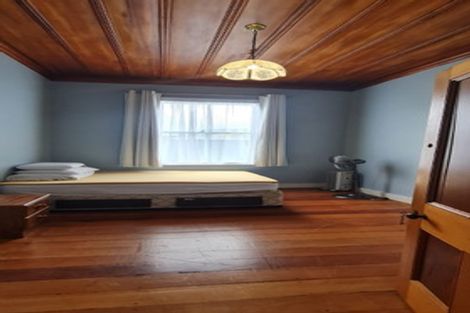 Photo of property in 194 Lascelles Street, Saint Leonards, Hastings, 4120