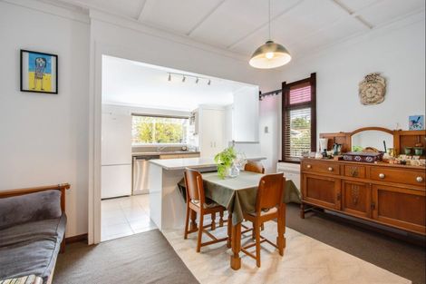 Photo of property in 10 Creagh Street, Te Awa, Napier, 4110