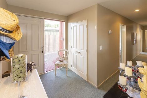 Photo of property in 17 Kiwi Avenue, Waikuku Beach, 7473