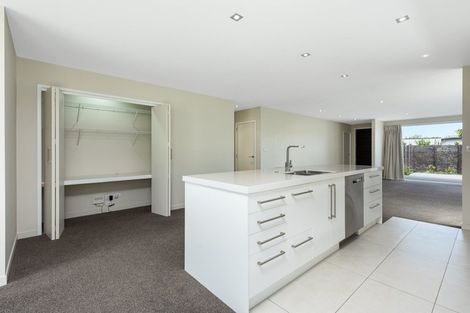 Photo of property in 16 Saint Pauls Drive, Brookfield, Tauranga, 3110