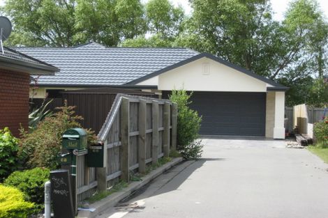 Photo of property in 68 Laing Crescent, Heathcote Valley, Christchurch, 8022