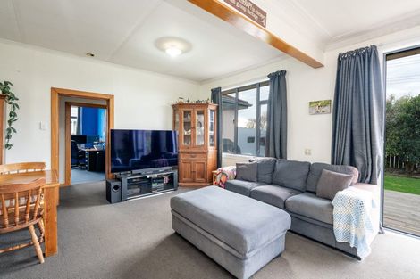 Photo of property in 37 Dudley Street, Grasmere, Invercargill, 9810