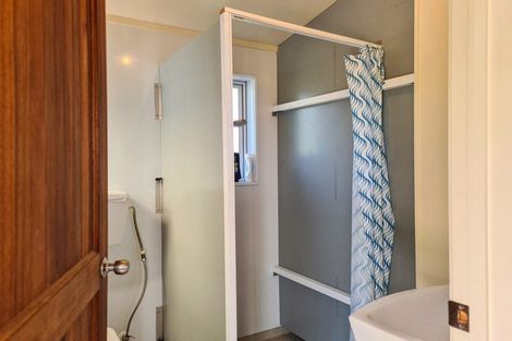 Photo of property in 4 Stratford Drive, Cable Bay, 0420