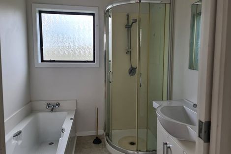 Photo of property in 29 Valley Road, Hikurangi, 0114