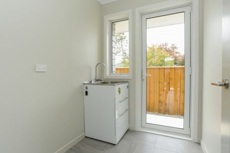 Photo of property in 16 West Place, Greenmeadows, Napier, 4112