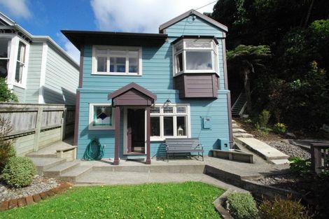 Photo of property in 13 Devon Street, Aro Valley, Wellington, 6021
