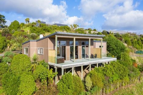 Photo of property in 194 Peka Peka Road, Peka Peka, Waikanae, 5391