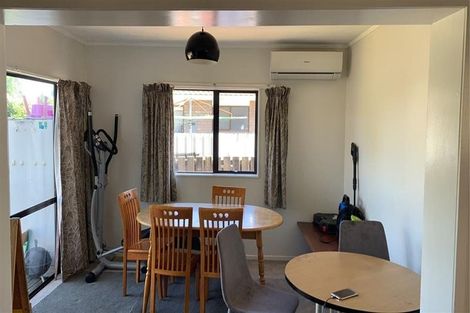 Photo of property in 2/569 Maunganui Road, Mount Maunganui, 3116