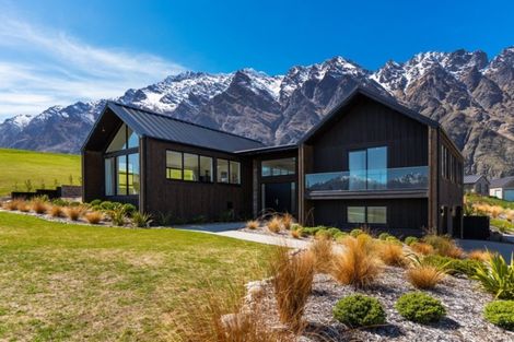 Photo of property in 35 Jacks Point Rise, Jacks Point, Queenstown, 9371