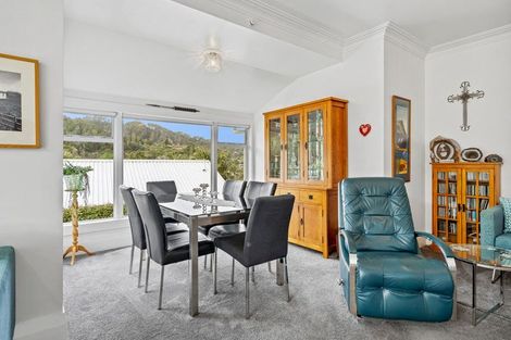 Photo of property in 23 Shortland Street, Regent, Whangarei, 0112