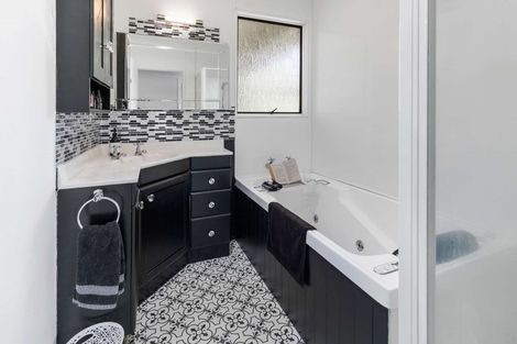 Photo of property in 26 Burtts Road, Durie Hill, Whanganui, 4500