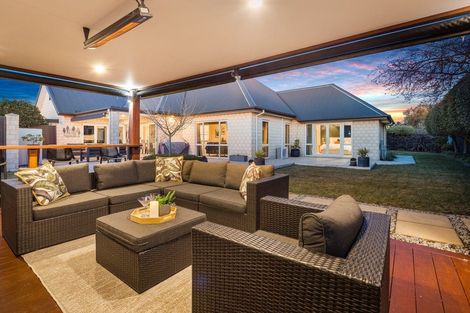 Photo of property in 33 Oak Tree Lane, Rolleston, 7614