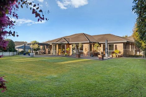 Photo of property in 36 Sunny Crescent, Huapai, Kumeu, 0810
